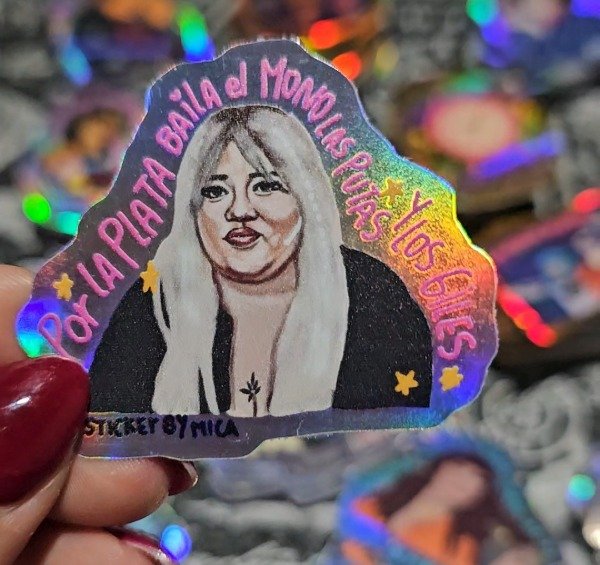 Producto - Sticker more rial por la plata baila el mono holo