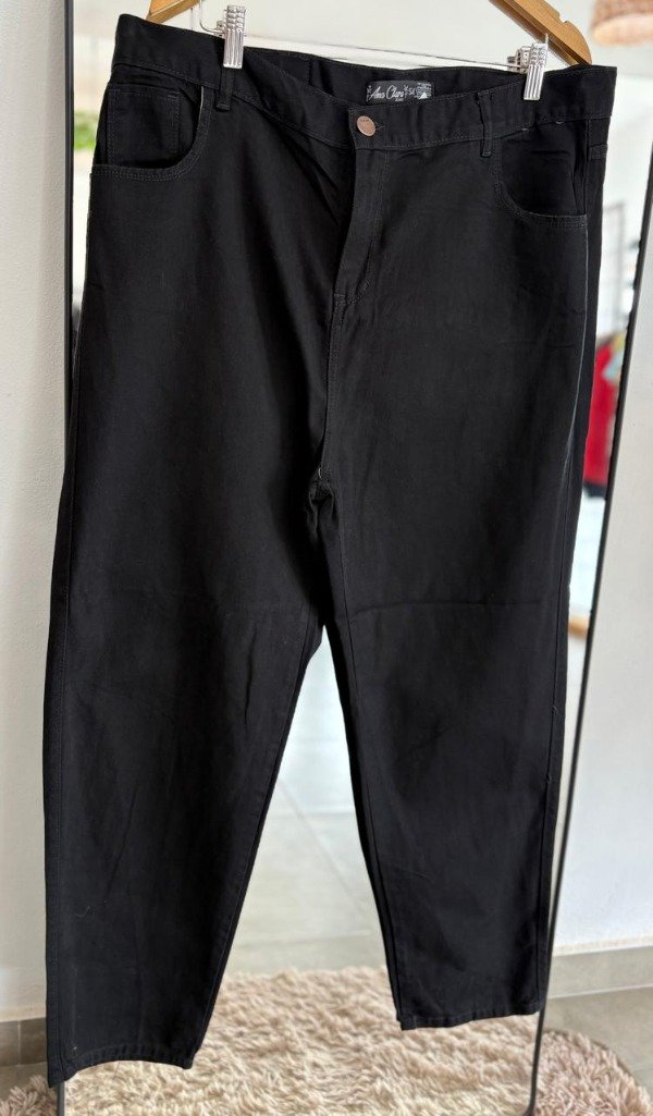 Producto - MOM RIGIDO NEGRO