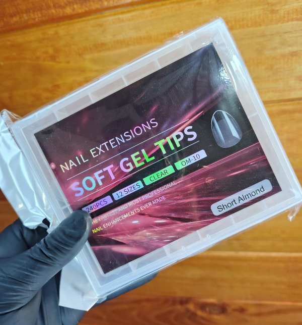 Producto - Tip soft gel genérico 240 PCs almendras cortos