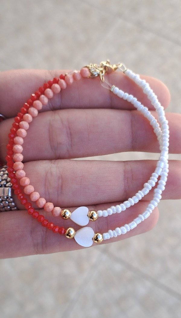 Producto - Pulsera de Oro Laminado con Cristales y Corazón Nacar