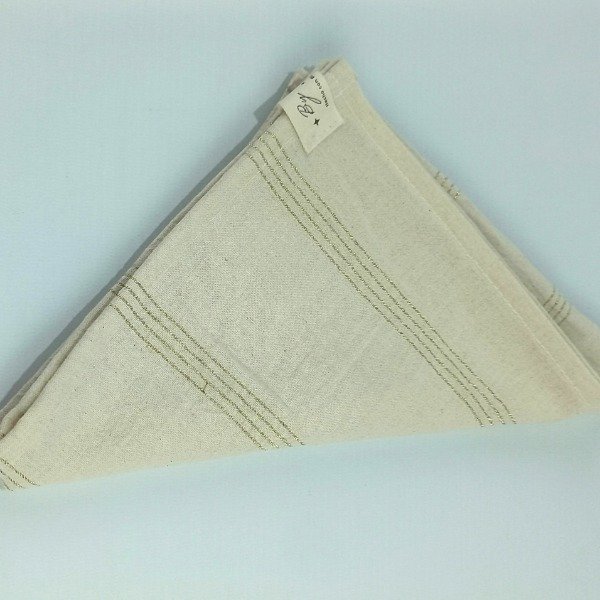 Producto - Servilleta de Tussor con Lurex 4 Líneas Doradas Pack x6