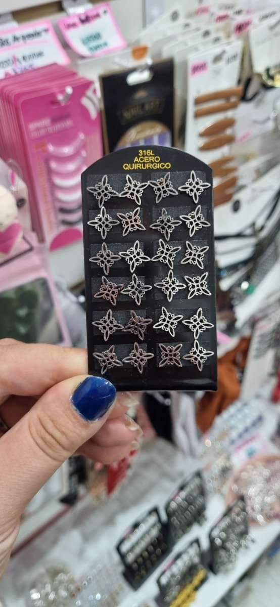 Producto - Par Miniaturas Nudo de Bruja AQ