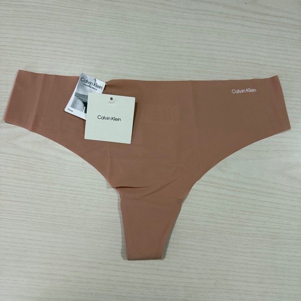 Producto - Pantie Calvin Klein Nude