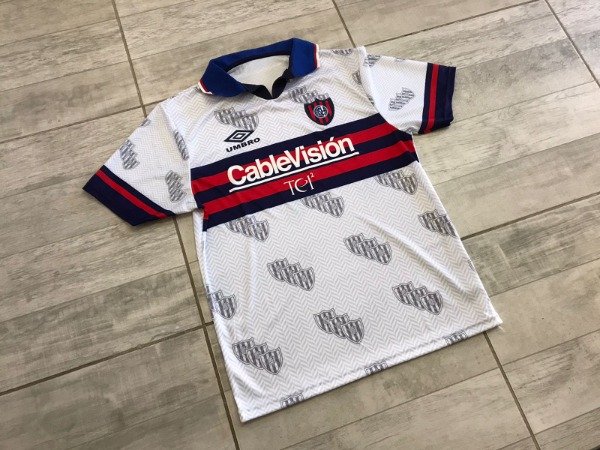 Producto - Camiseta UMBRO ALTERNATIVA BLANCA