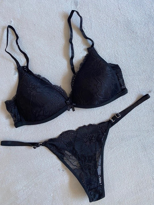 Producto - Triangulito Lovin negro
