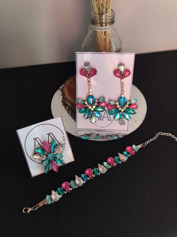 Producto - Conjunto pulsera, anillo y aros