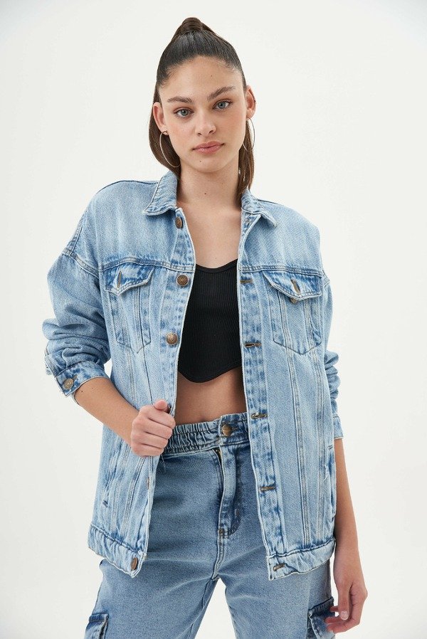 Producto - Campera oversize jean