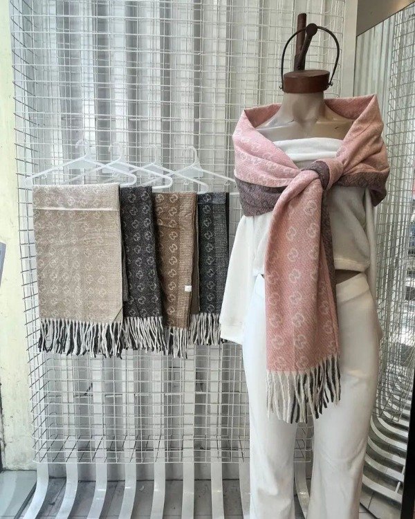 Producto - Ruana Nicolle