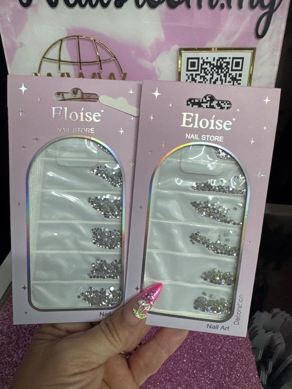 Producto - Strass eloise plateados o tornazolados surtidos sin eleccion super oferta