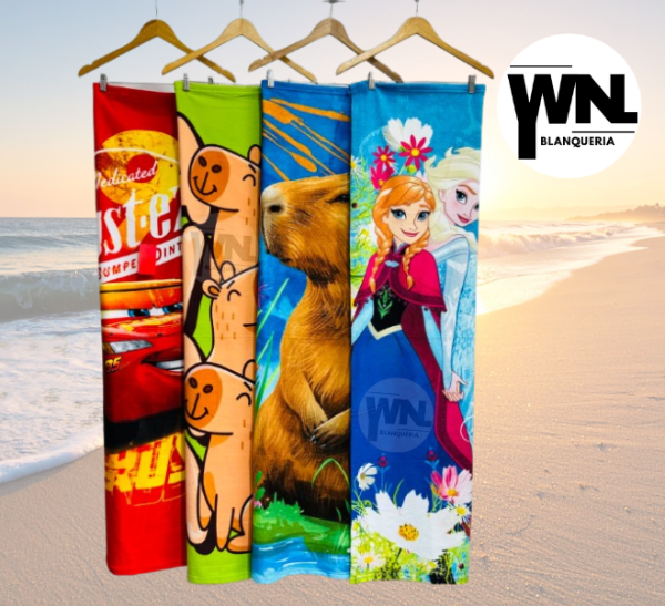 Producto - TOALLON INFANTIL DE PERSONAJES MICROFIBRA