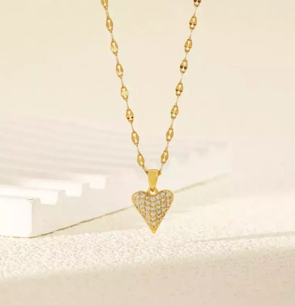 Producto - COLLAR HEART SHINNY. ACERO DORADO