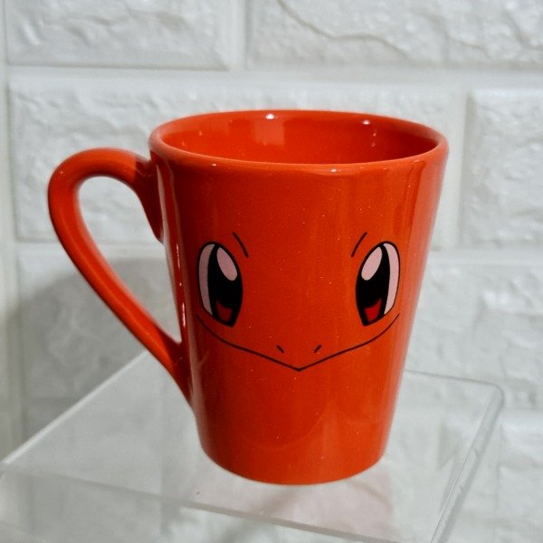 Producto - Taza cónica Charmander naranja 250 cc