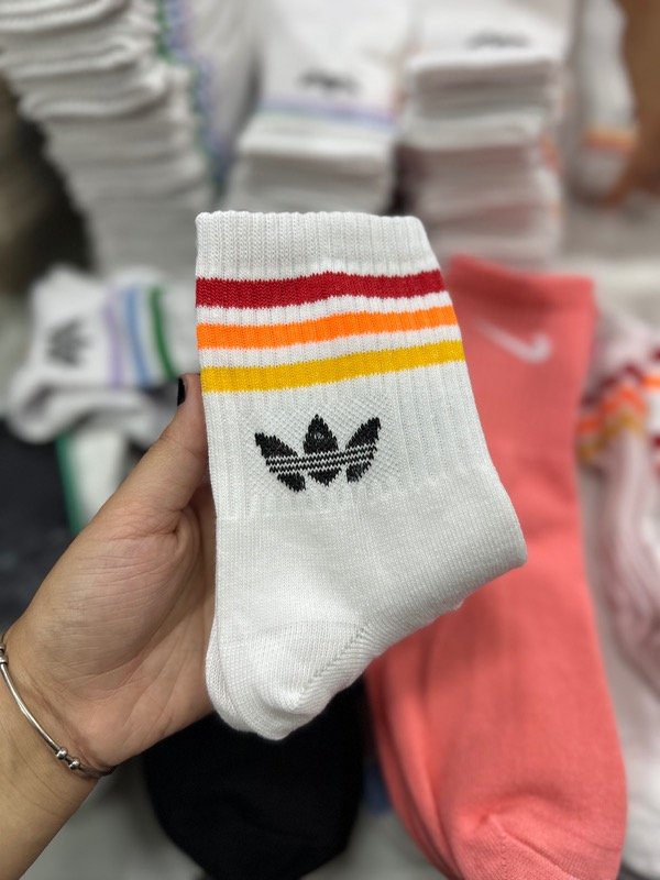 Producto - tenis adidas - rojo naranja amarillo