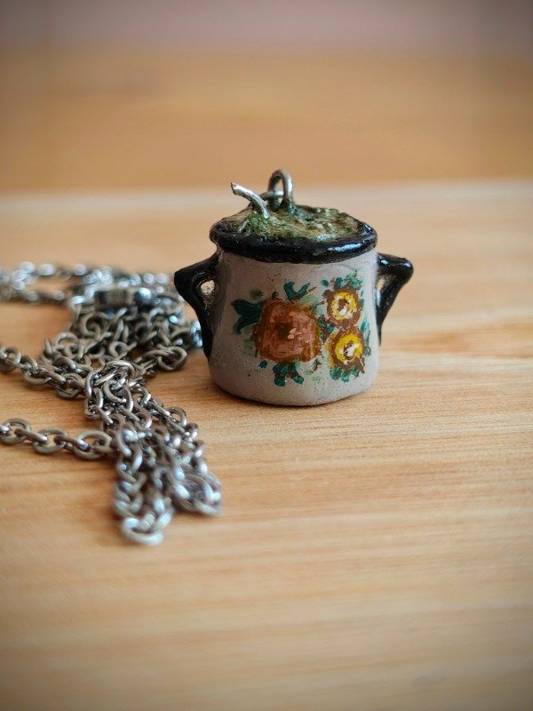 Producto - Colgante de mate enlozado lila con flores