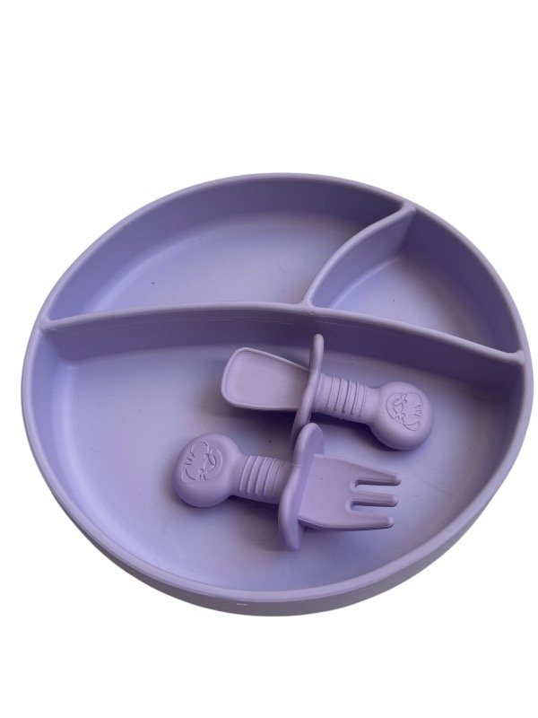 Producto - Plato y cubierto de silicona lila