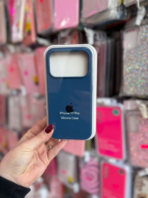 Producto - Silicone case Iphone 17 pro azul cobalto