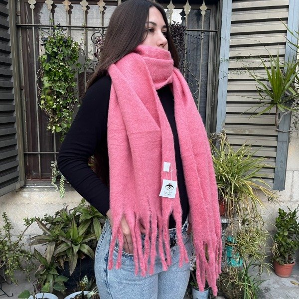 Producto - Bufandon nube rosa