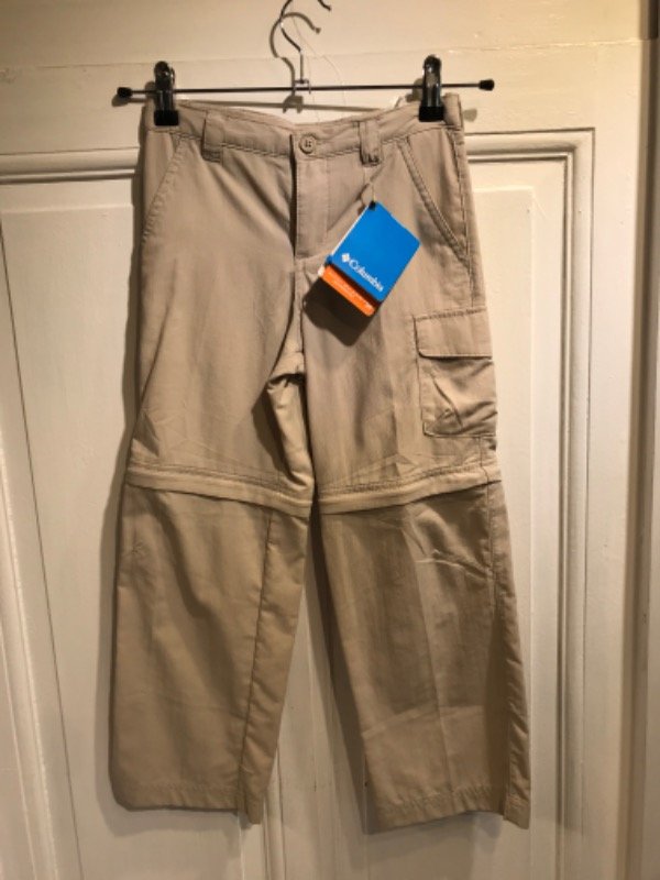 Producto - Pantalon COLUMBIA de trekking beige nuevo c/etiqueta- Talle 6 años- PRECIO: 120x
