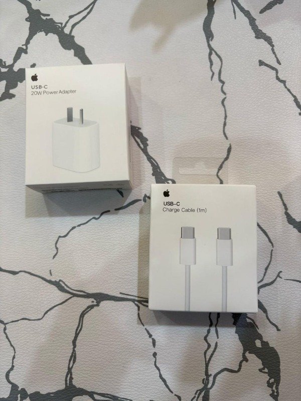 Producto - cargador completo iphone 20w c a c