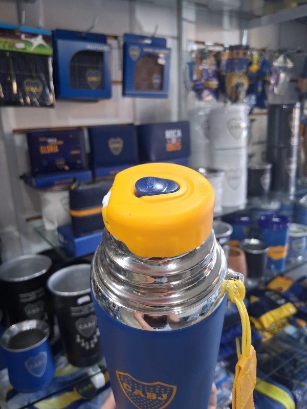 Producto - Botella en caja Oficial - 4