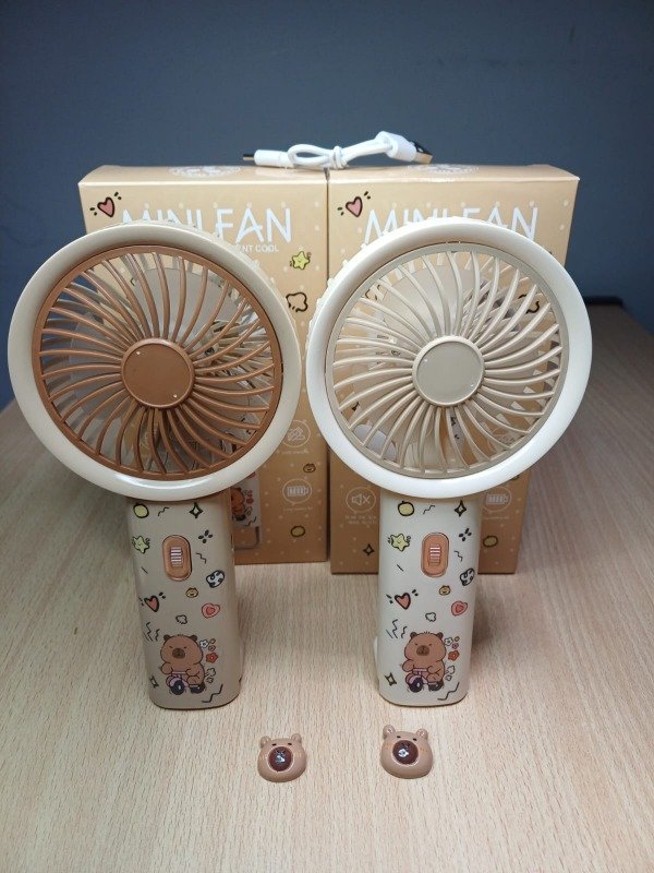 Producto - Ventilador de Mano Capibara