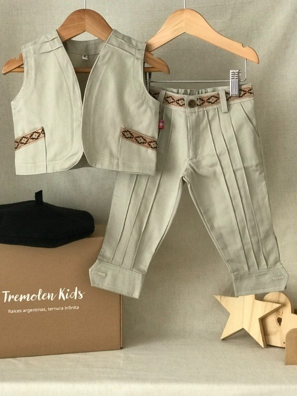 Producto - Box Conjunto Alforzado Beige