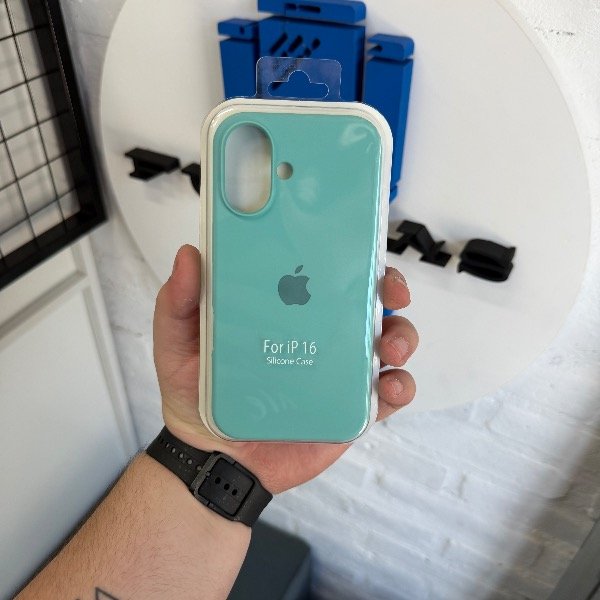 Producto - Silicone Case Verde Agua - iPhone 16