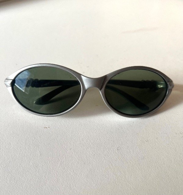 Producto - Anteojos Grey