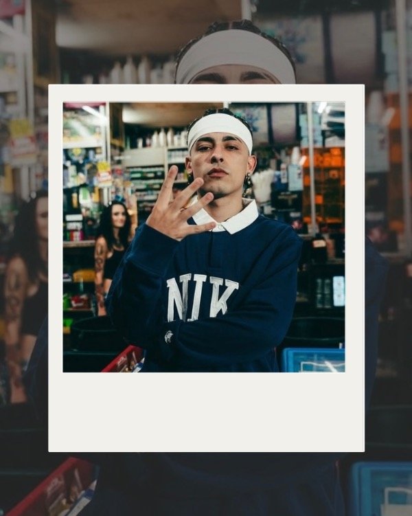 Producto - Polaroid Trueno, Cruz