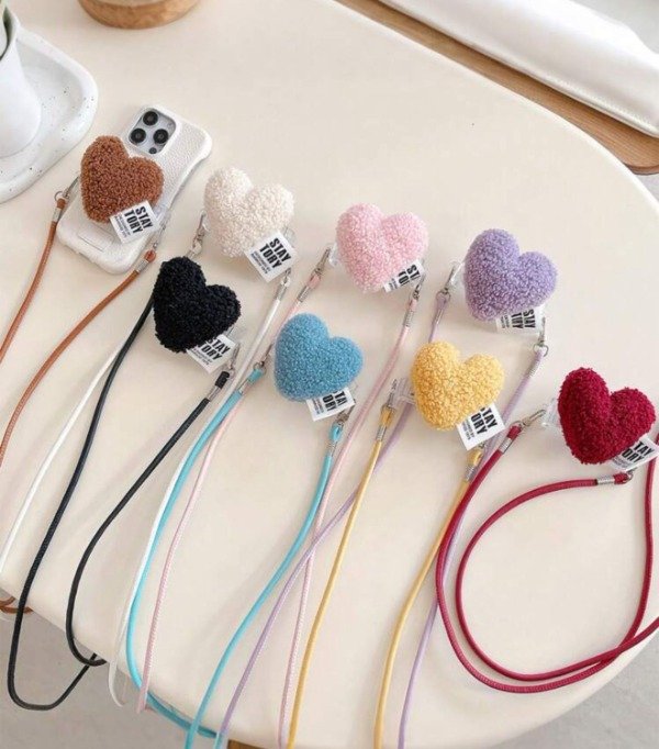 Producto - Correa universal corazon peluche