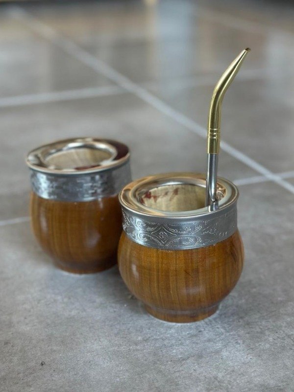 Producto - [COMBO] Imperial de algarrobo + Pico loro dorada