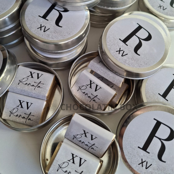 Producto - MAS DE 100 LATAS CON 2 CHOCOLATES