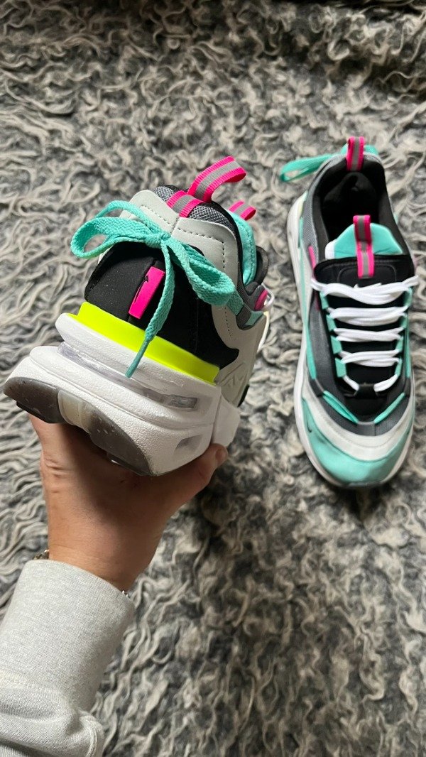 Producto - AIR MAX FURYOSA SOUTH BEACH - 2