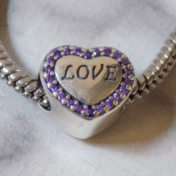 Producto - Charm LOVE Plata 925
