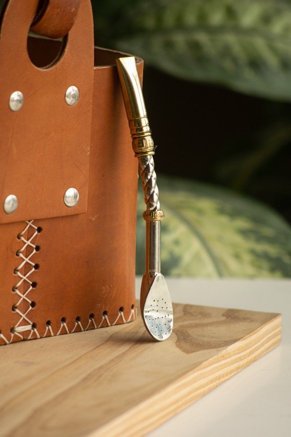 Producto - Bombillon Curvo Alpaca y Plata