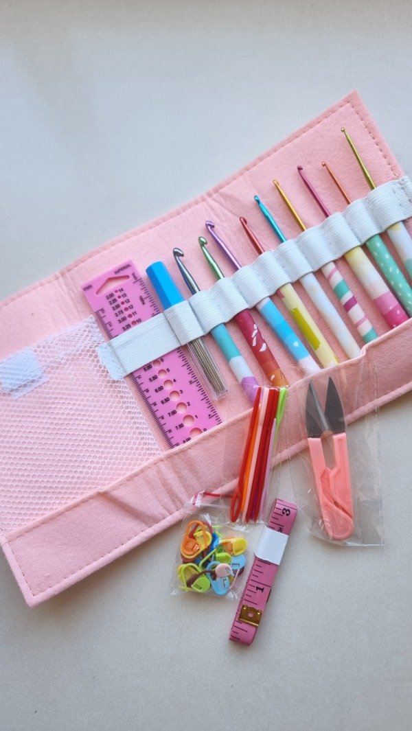 Producto - Kit completo crochet en estuche de fieltro