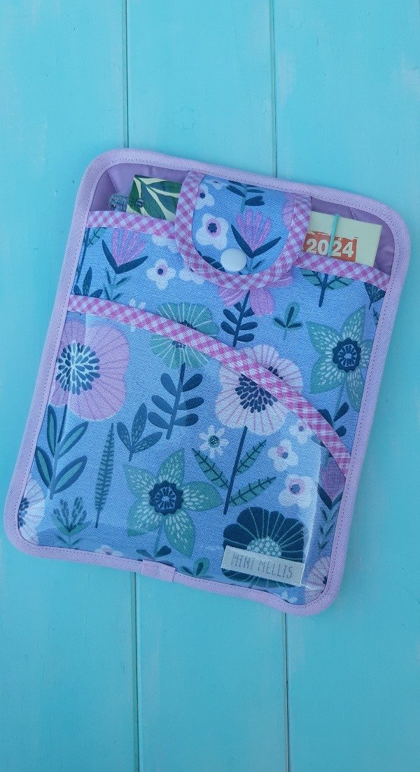 Producto - Agenda celeste con flores grandes