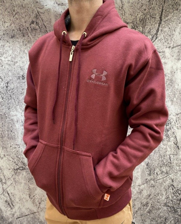 Producto - Campera Under Armour Bordo