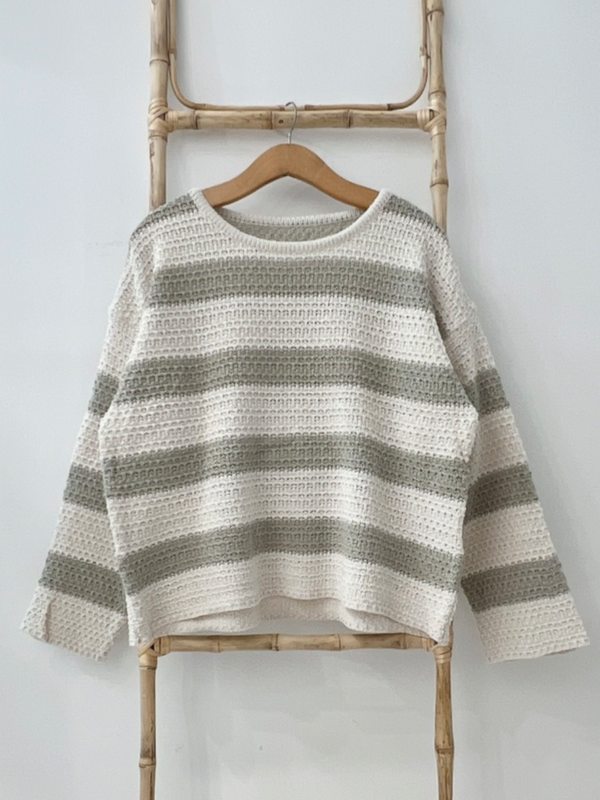 Producto - SWEATER HILO RAYADO