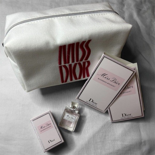 Producto - MINI SET Miss Dior Blooming Bouquet