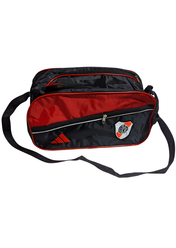 Producto - BOLSO IMPERMEABLE RIVER BORDADO
