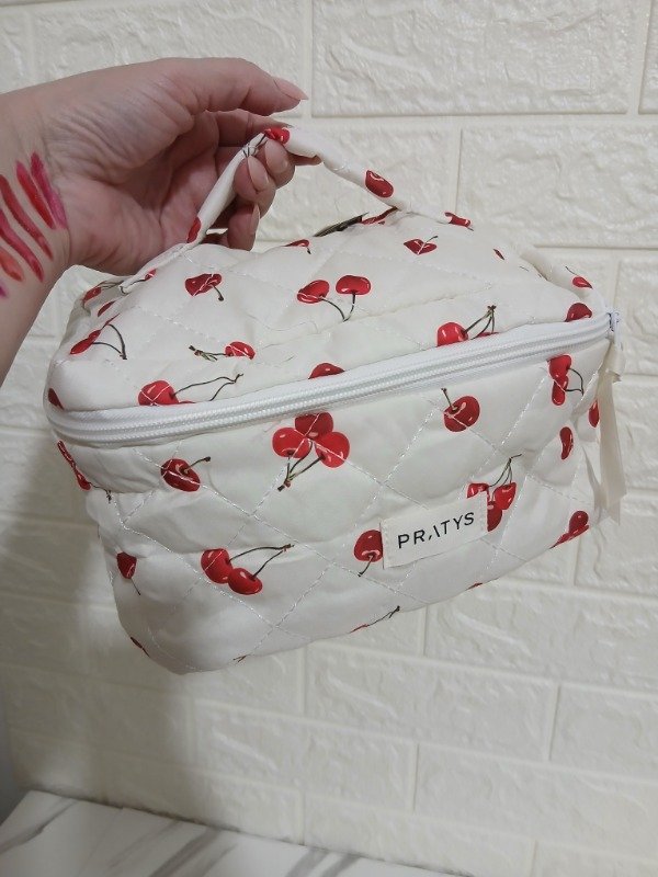 Producto - Neceser Necesaire Acolchado Pratys con Estampado de Cerezas