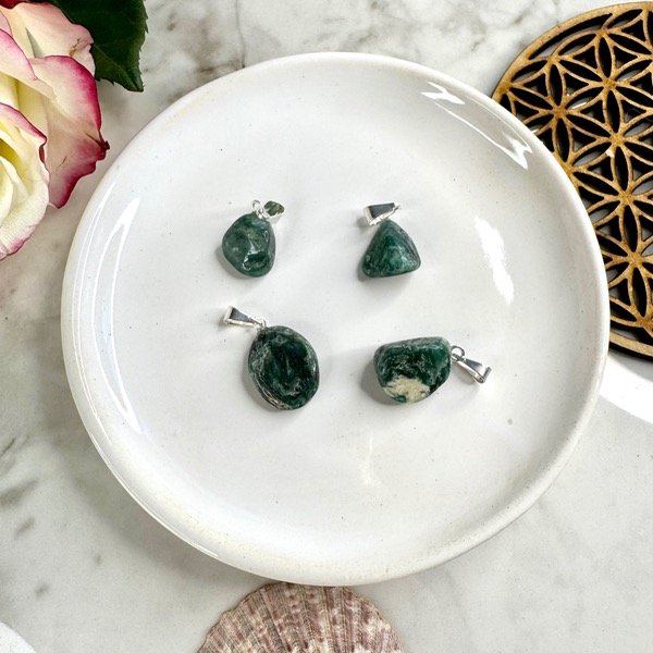 Producto - Dije Mini Fucsita