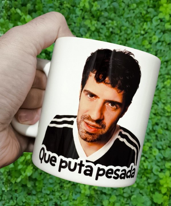 Producto - Martín Cirio // Que p uta pesada..