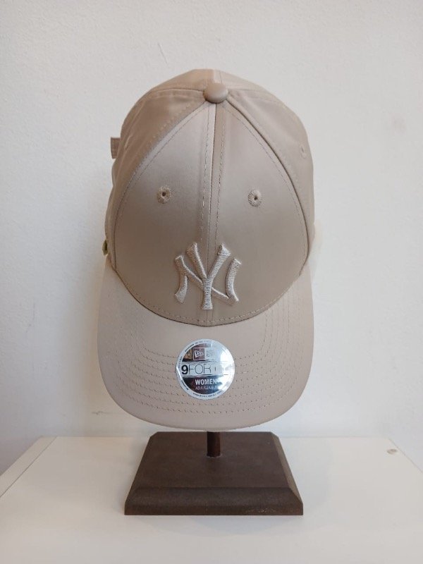 Producto - Gorra NEW ERA