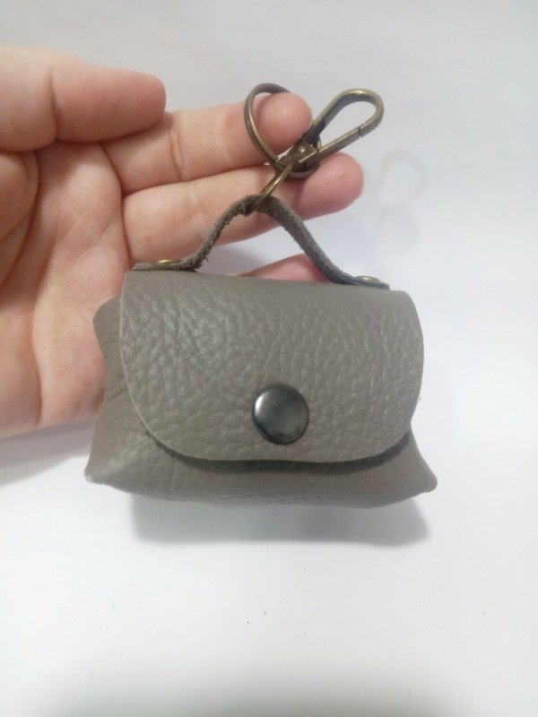 Producto - Mini bag llavero Gris