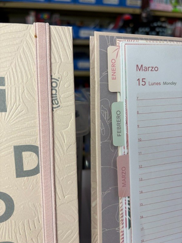 Producto - Agenda Diaria c/espiral R8 18x23cm - Premiun Proud - "Talbot" - 2