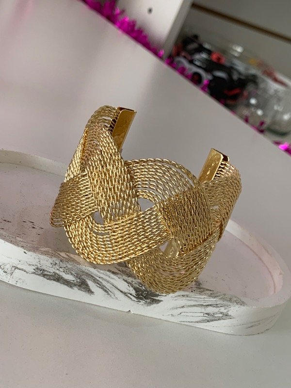 Producto - BRAZALETE PULSERA CLEO TRENZADO DORADO (5.5CM)