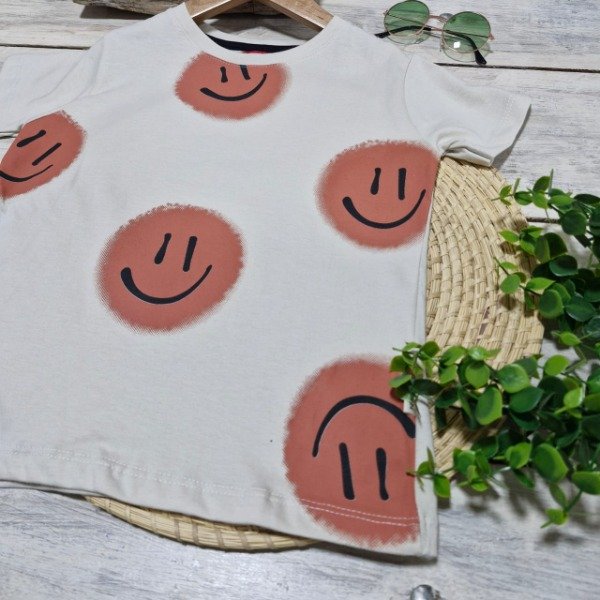 Producto - Remera Smiling (RM75)