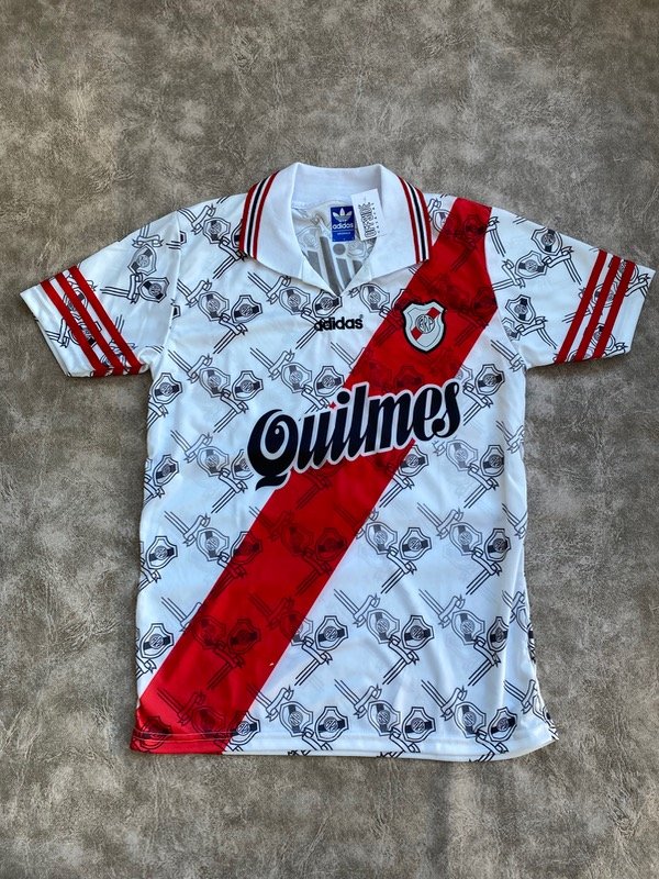 Producto - RIVER PLATE 1996/7 - TITULAR